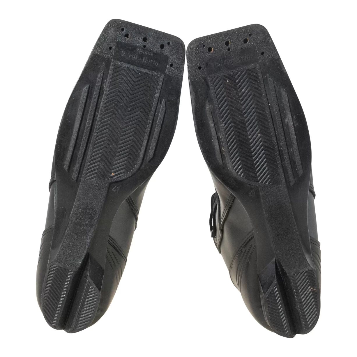 41.0Black