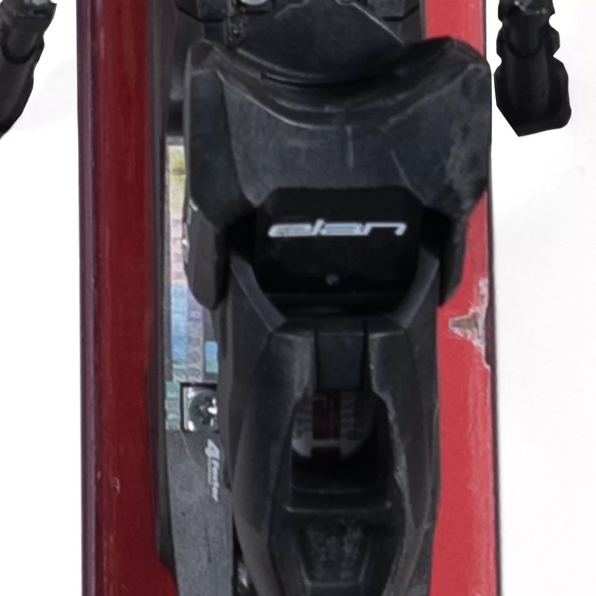 162cmCrimson