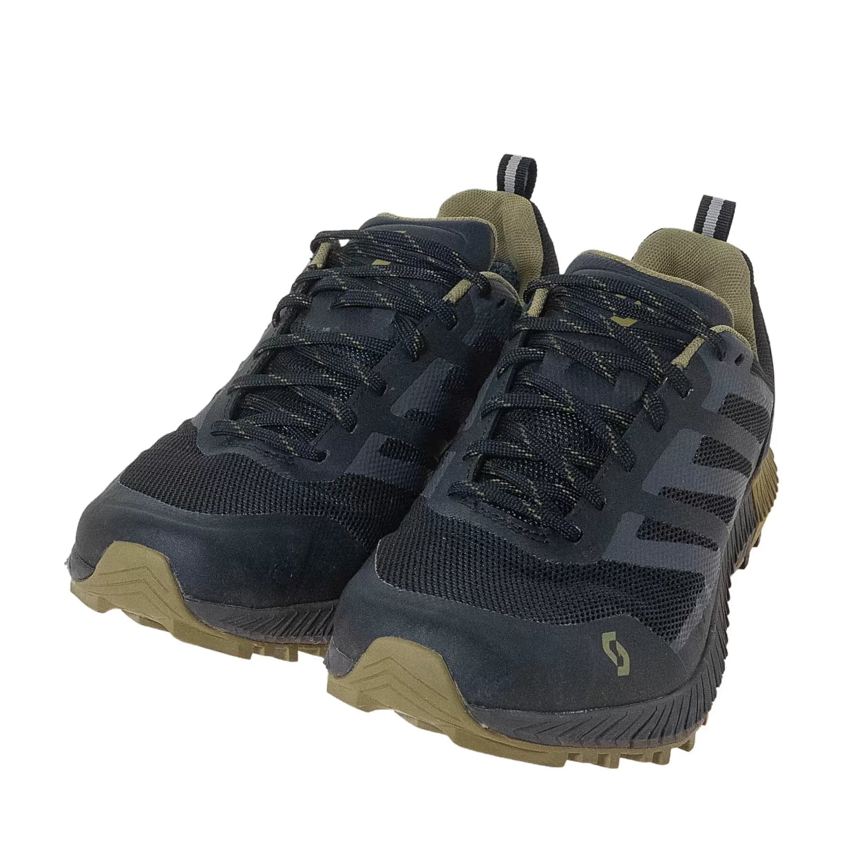8Black