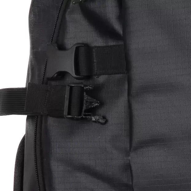 40 LBlack
