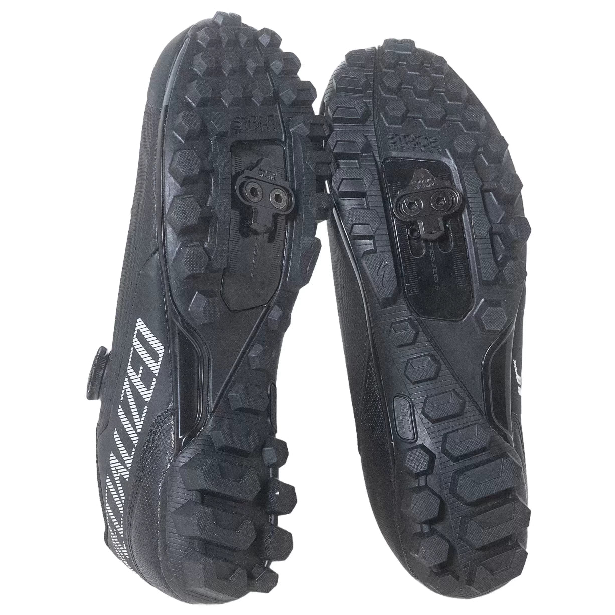 44.0Black