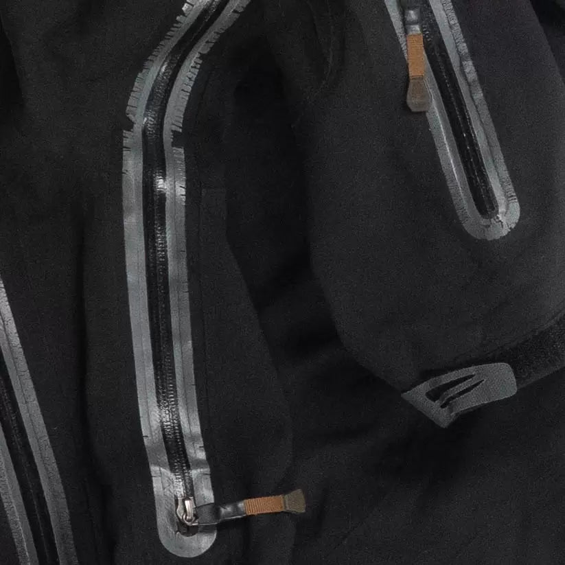 LBlack