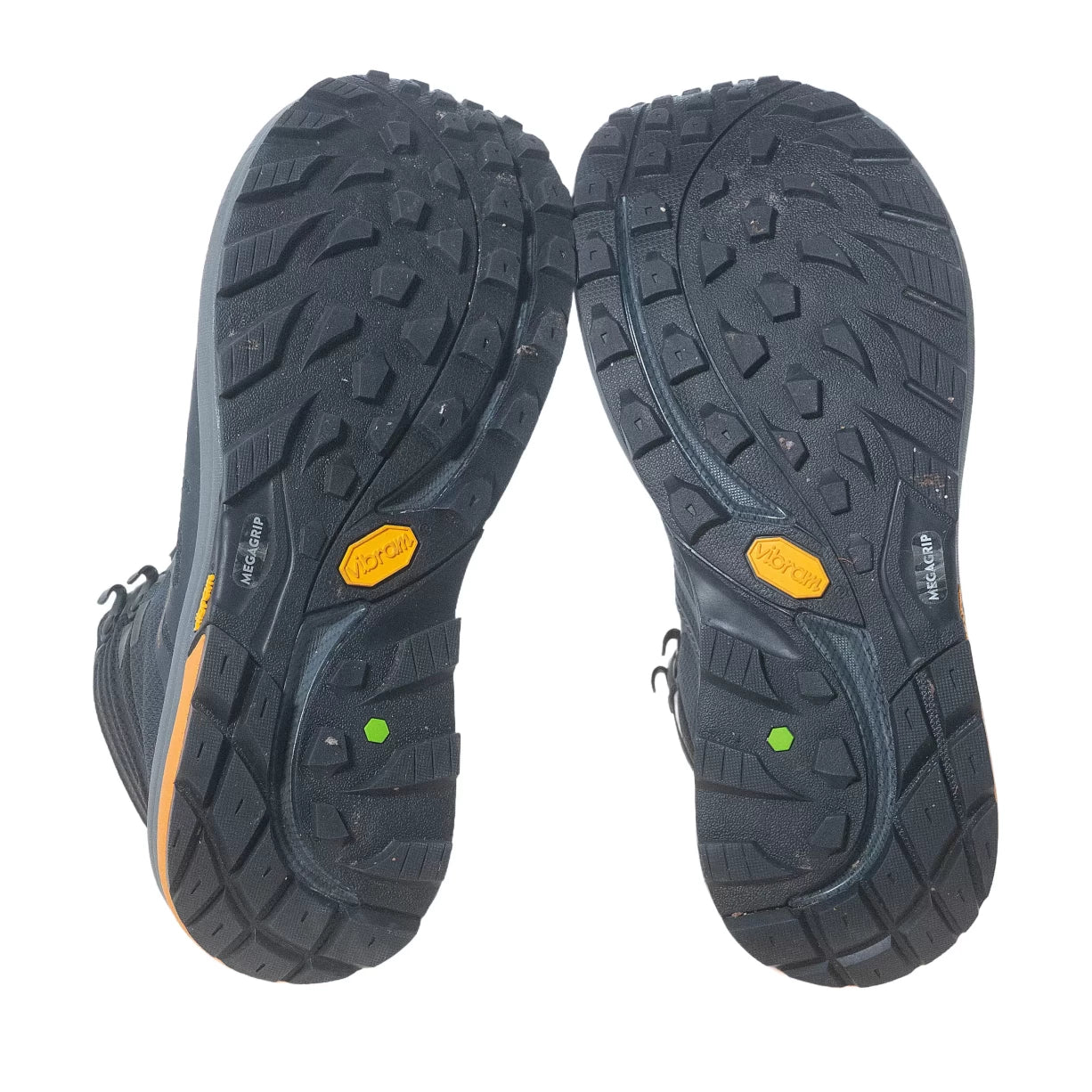 8.5Black