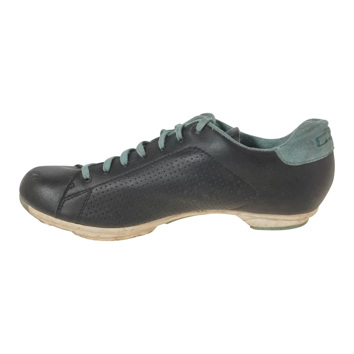 40Black/Blue