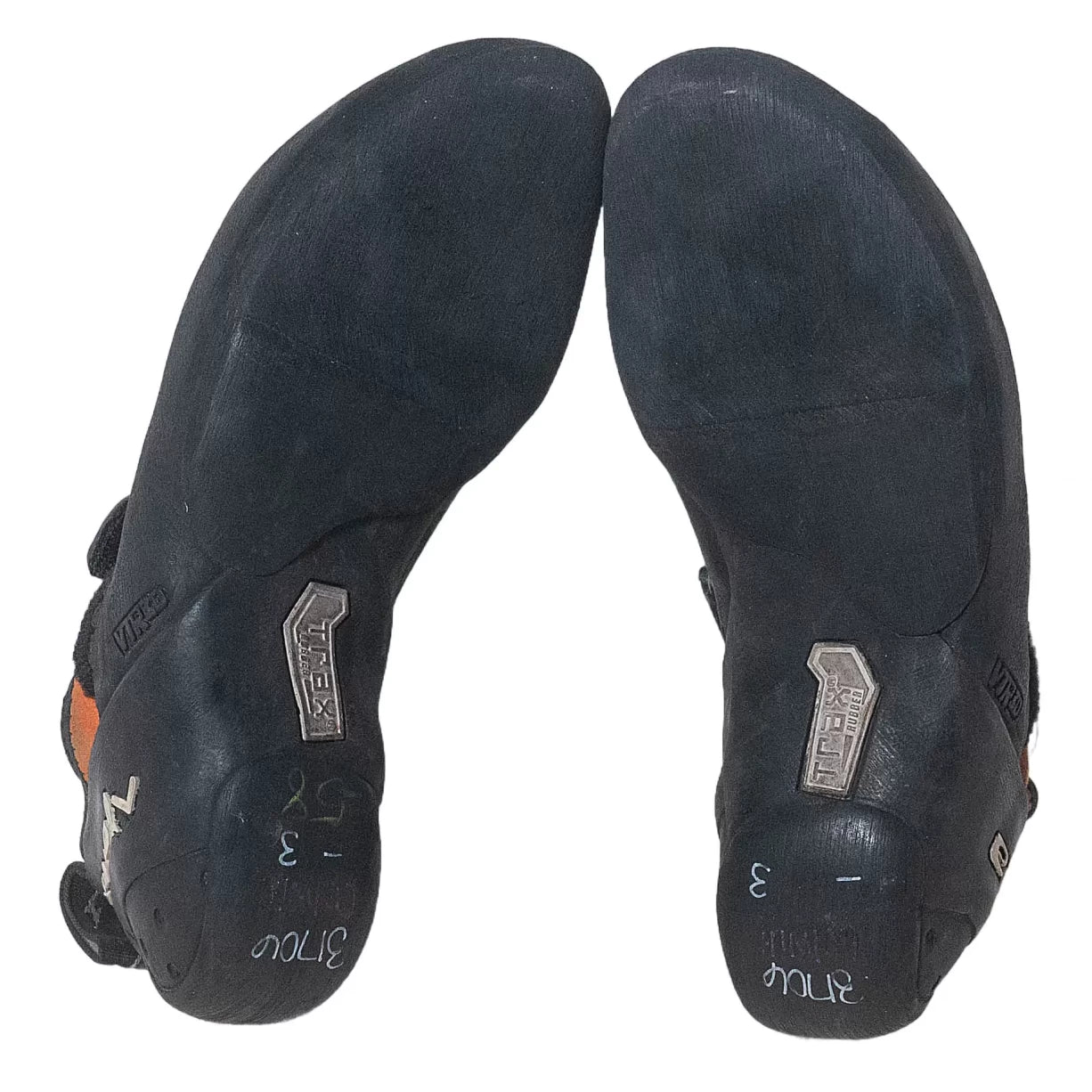 41.0Black/Orange