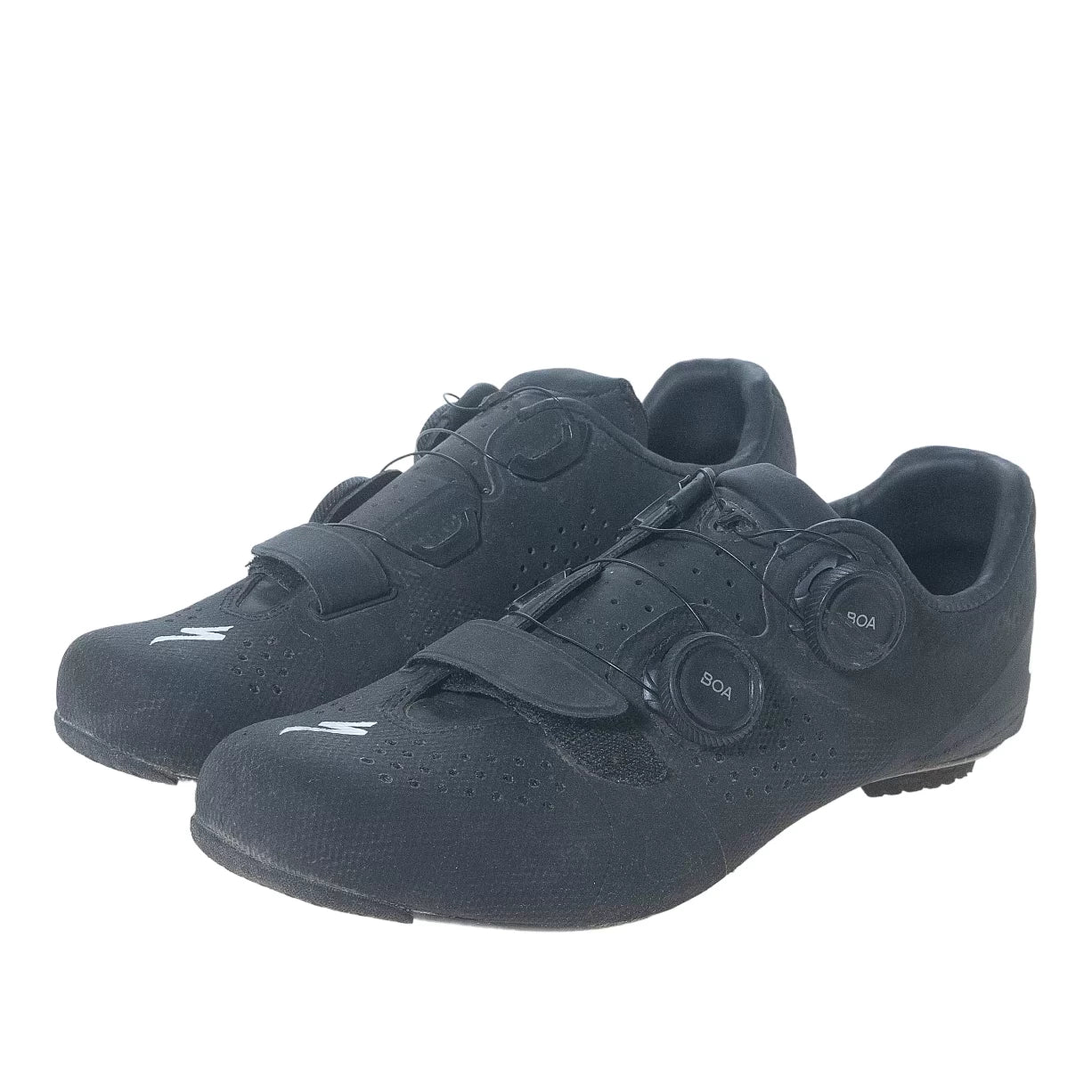 39.0Black