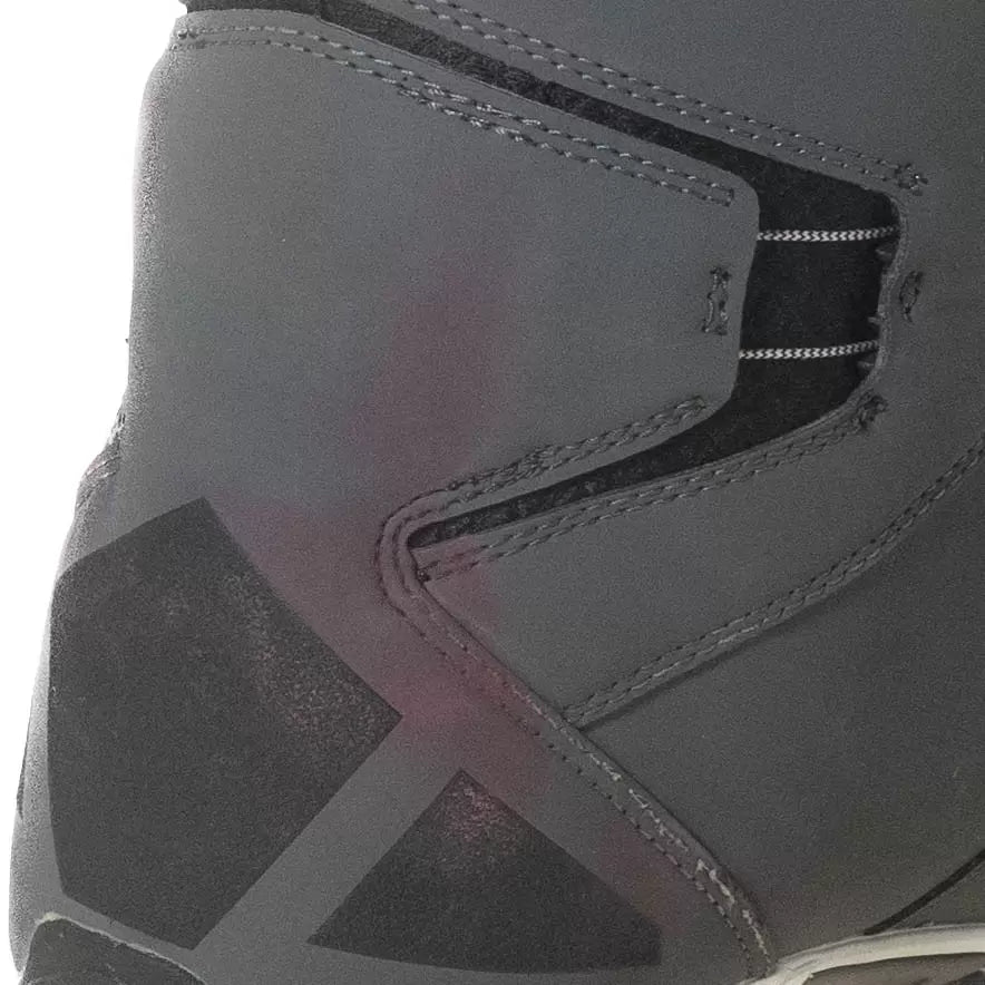 8.5Gray
