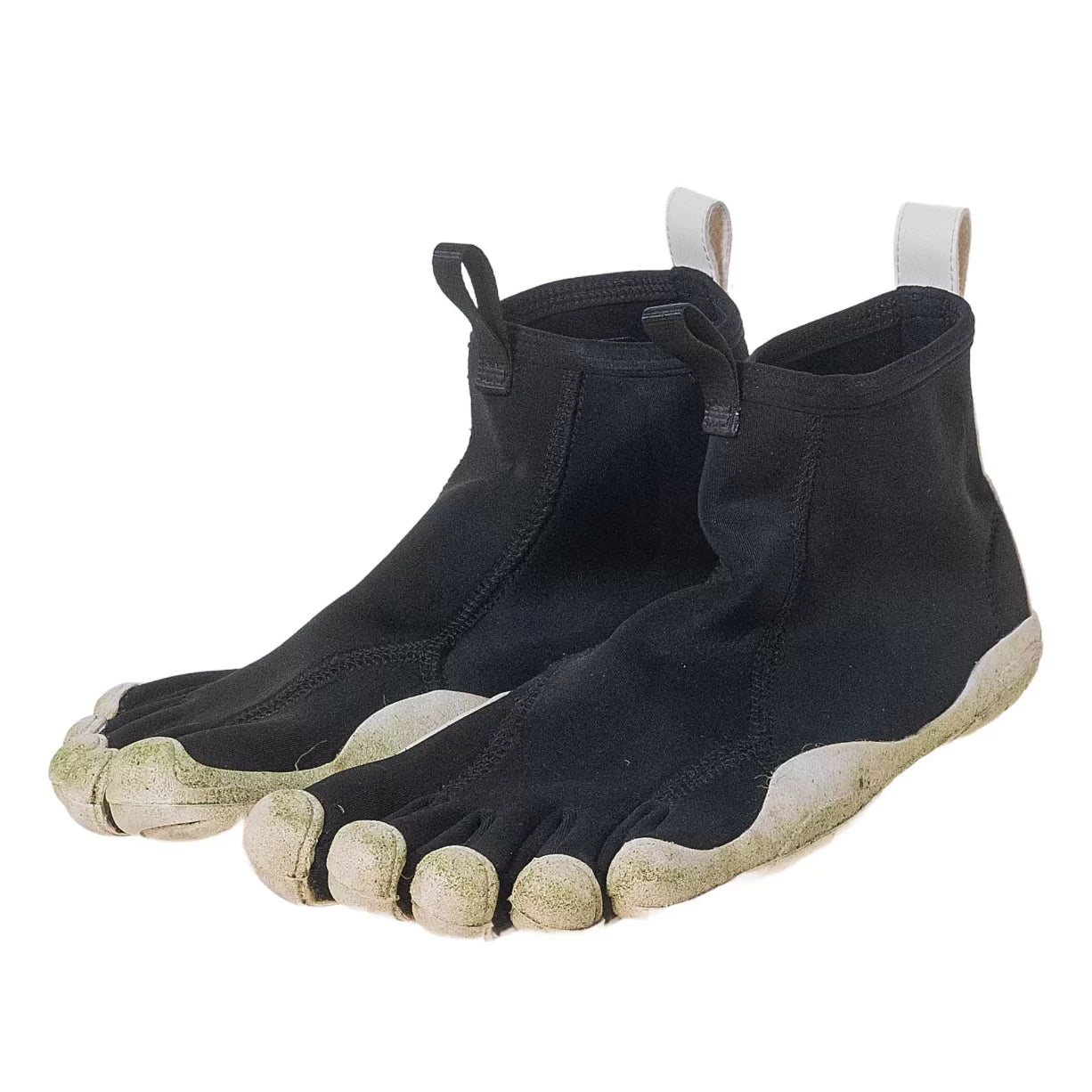 43.0Black/White