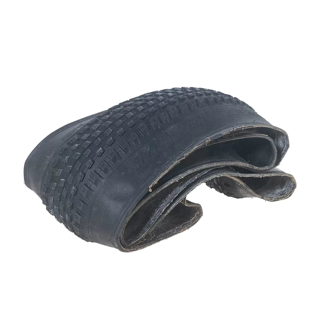 29x2.35Black