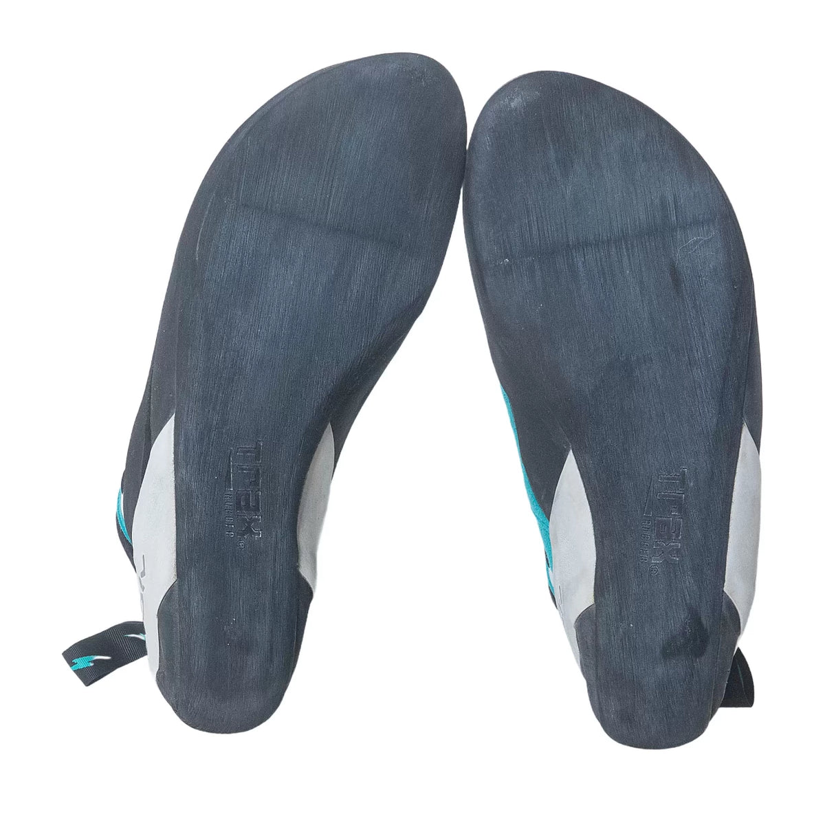 44.0Black/Blue