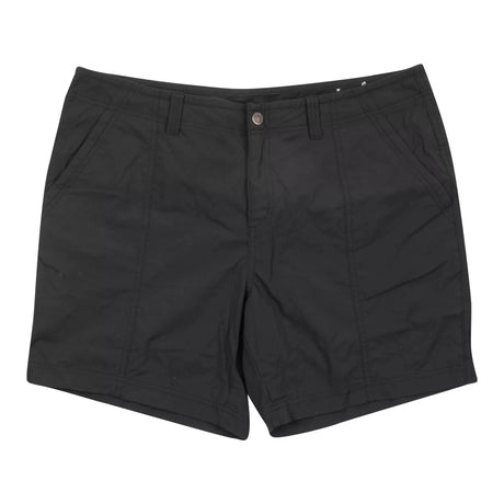 16Black
