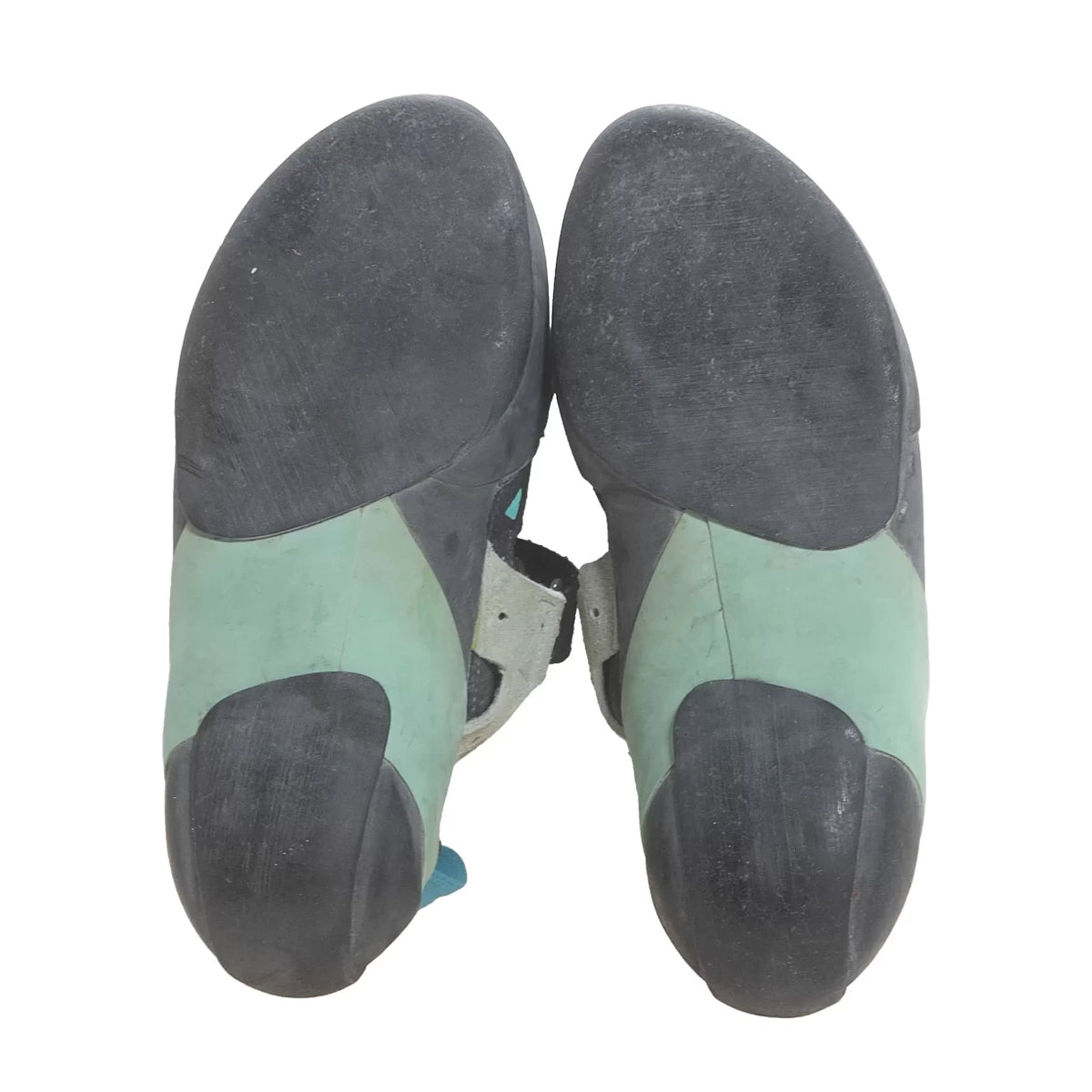 40.5Black/Mint