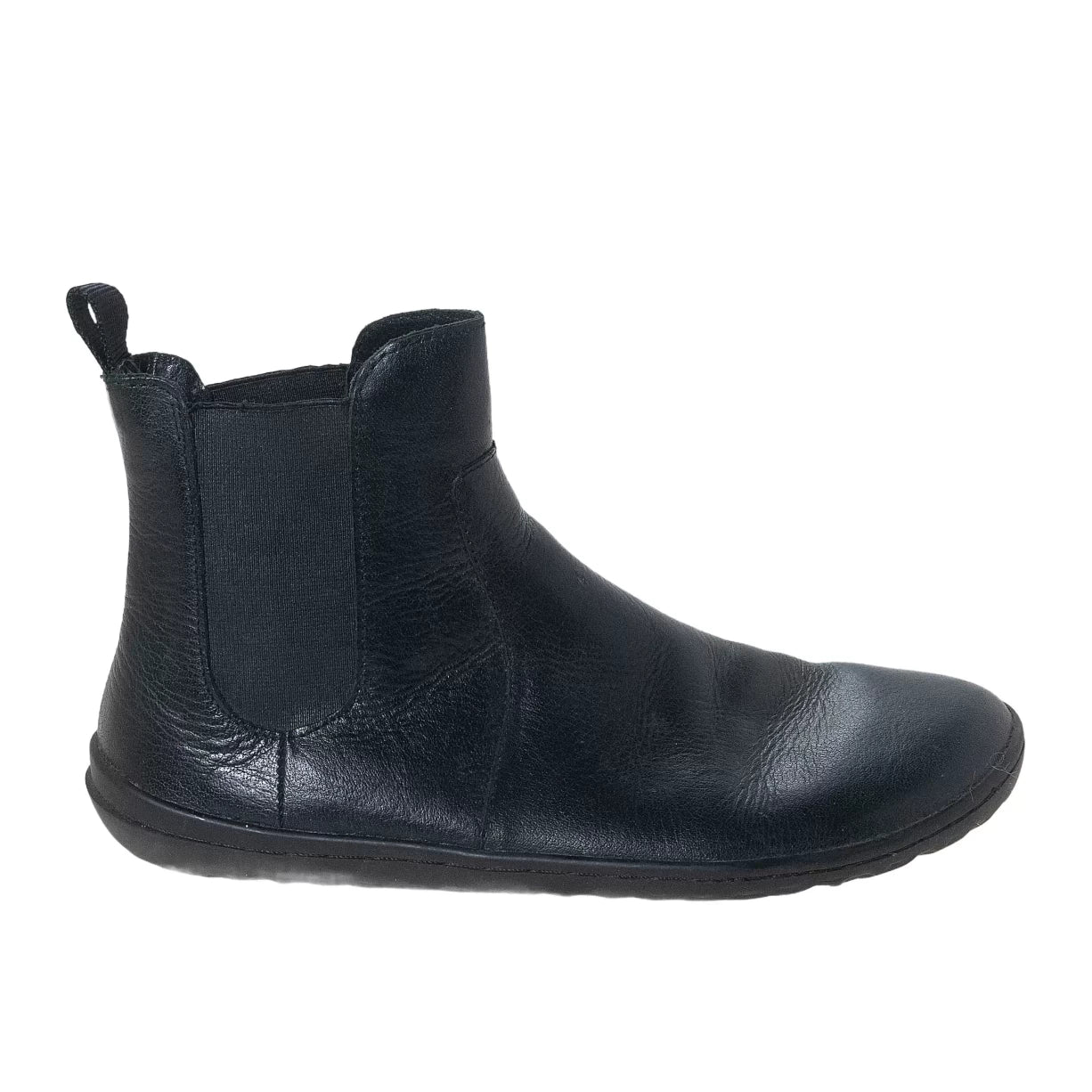 39.0Black