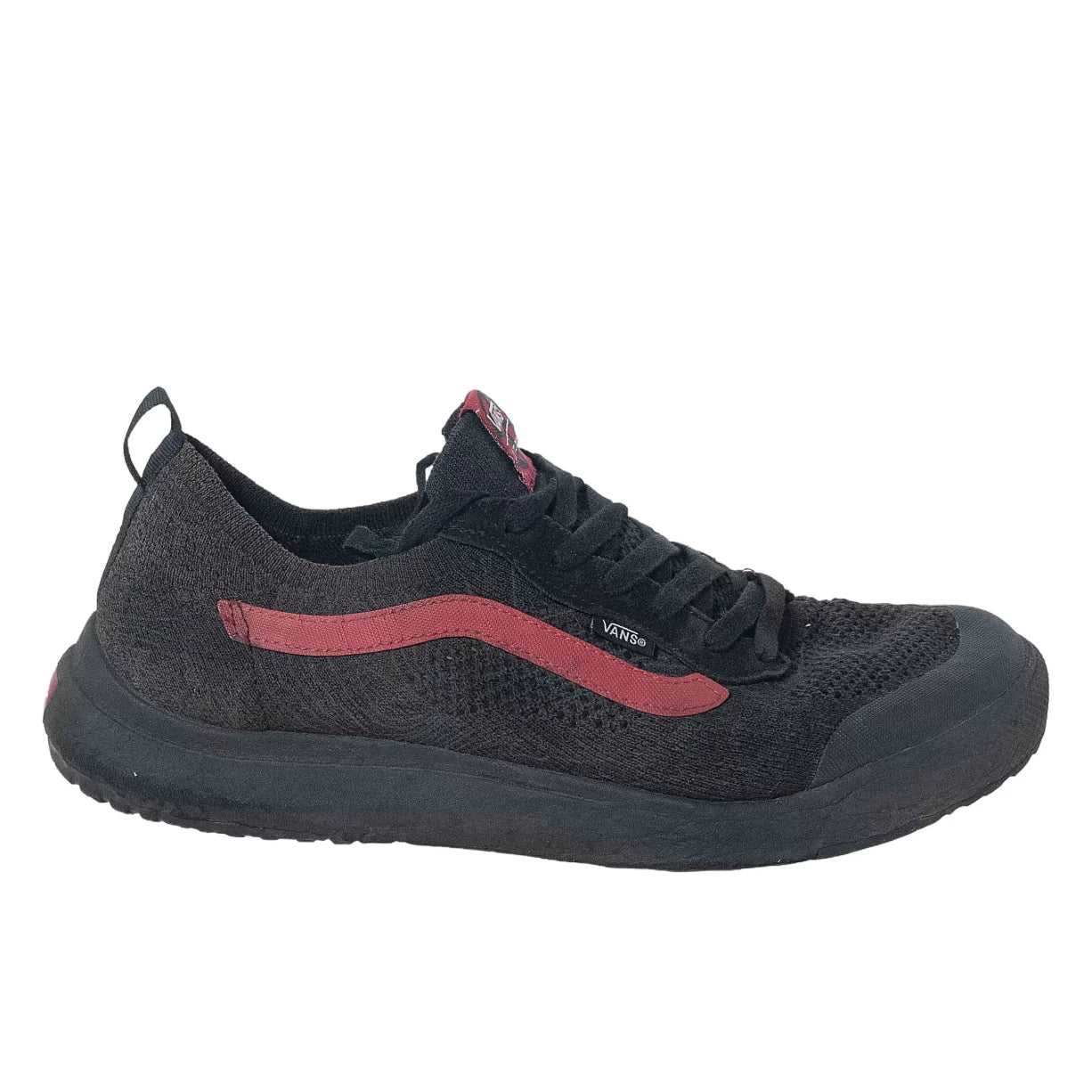 12Black/Red