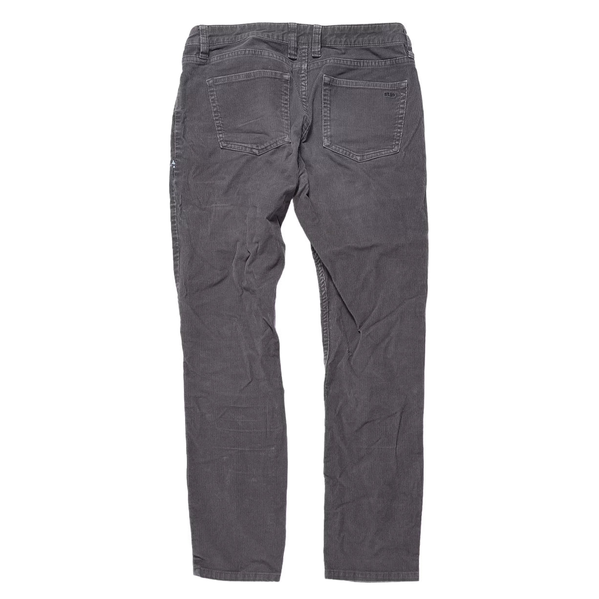8Grey