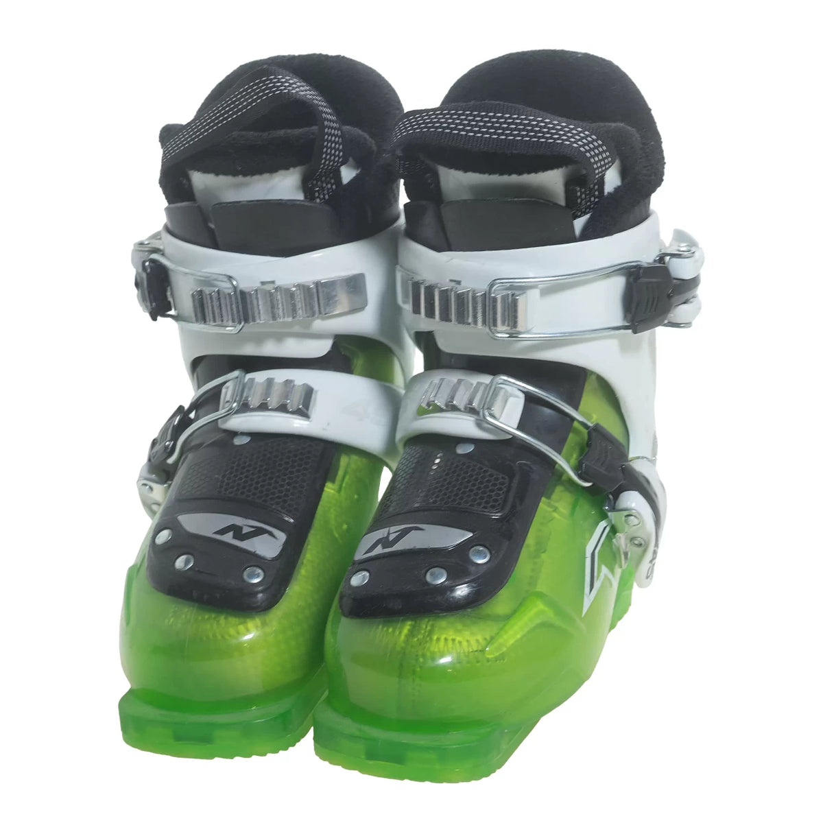 17White/Green