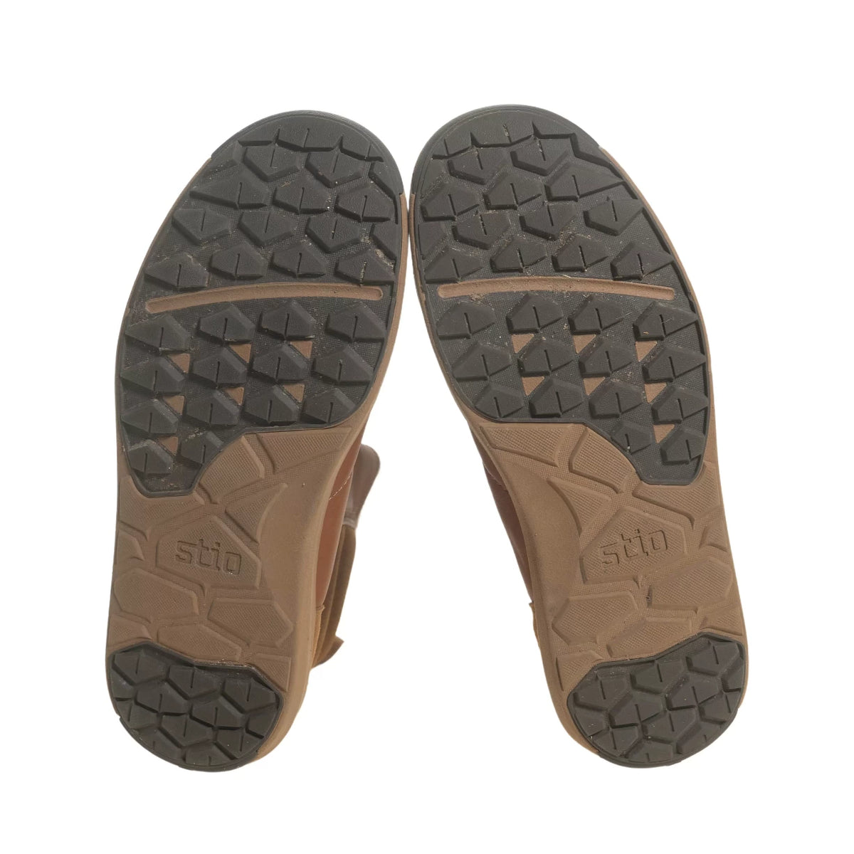 8Tan