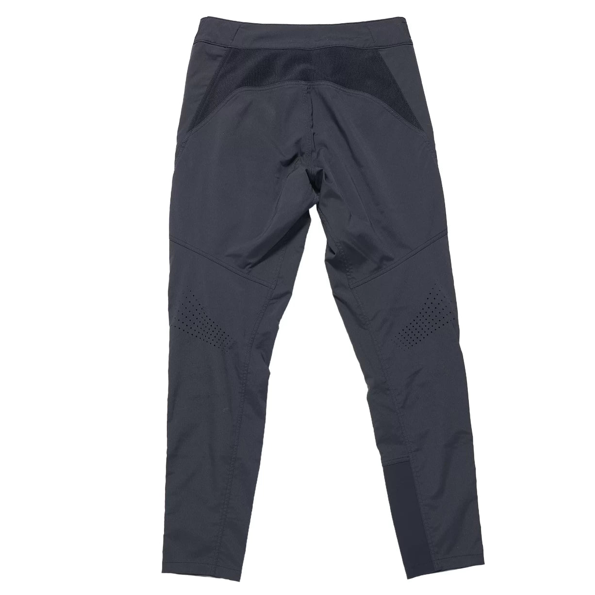 32Black