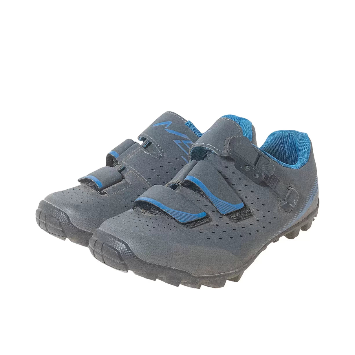 39.0Gray/Blue