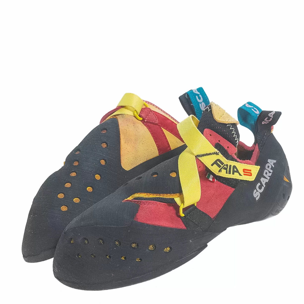 44.0Black/Red
