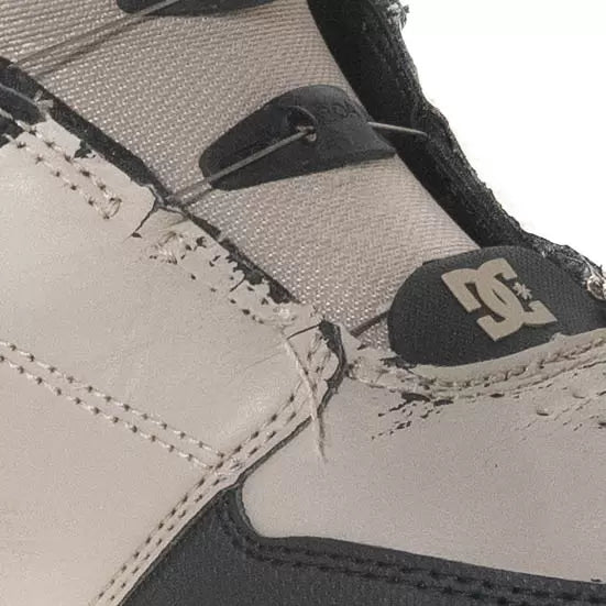 13Tan/Black