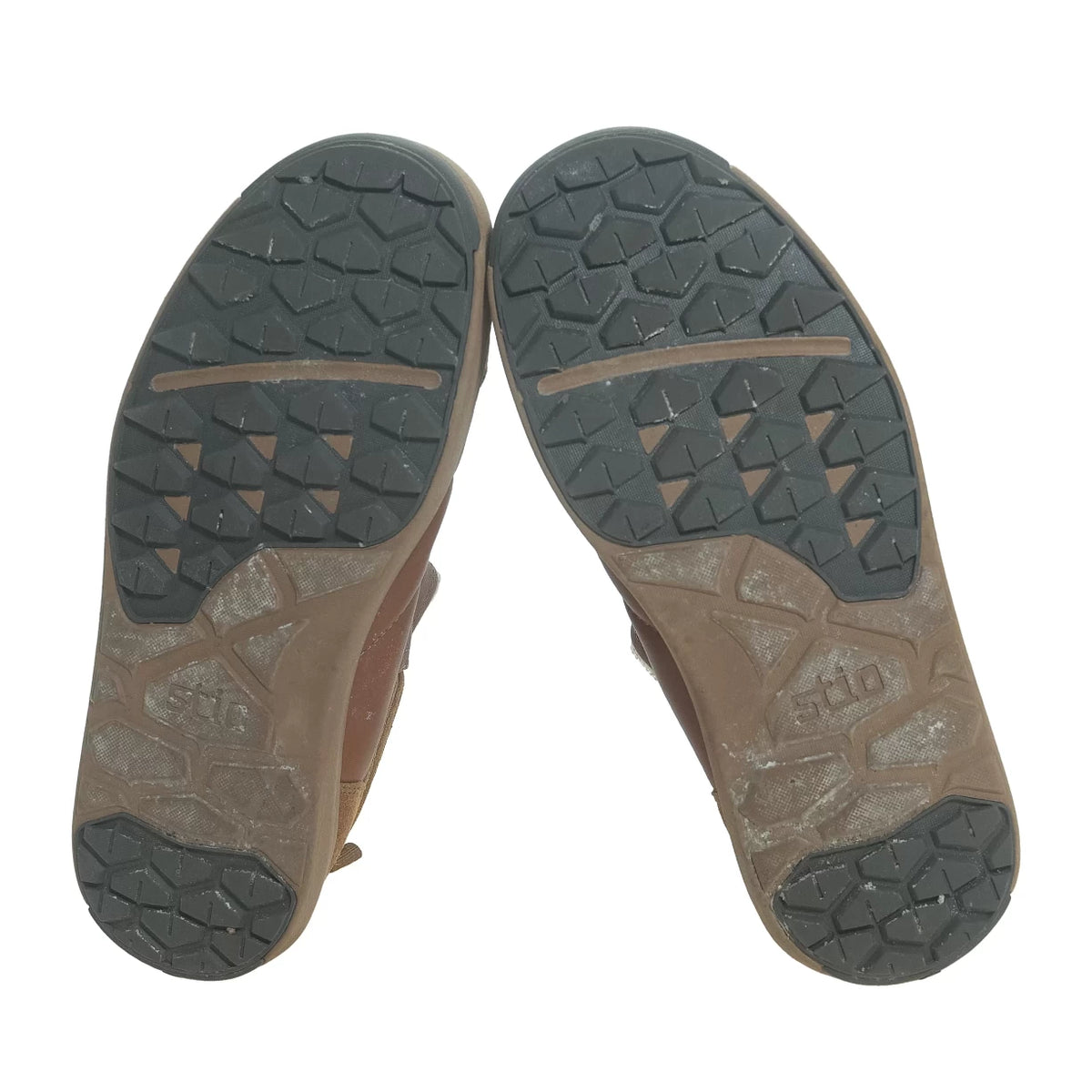 8Tan