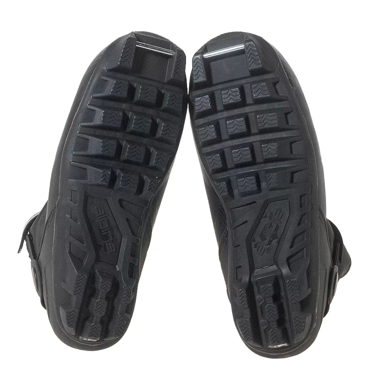 37Black/Red