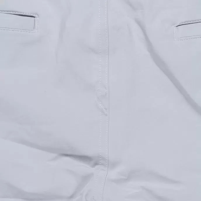 38Cool Grey
