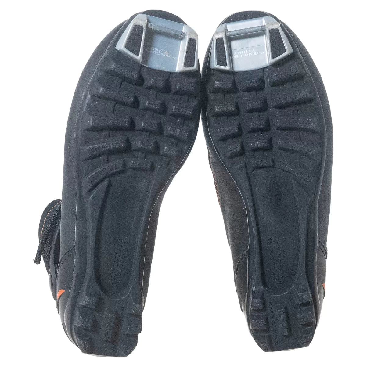 44.0Black