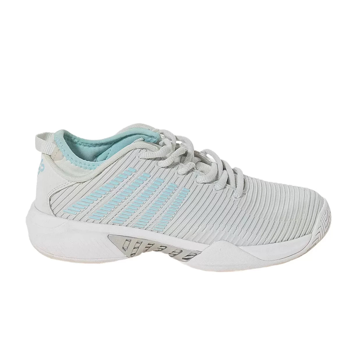 8Gray/White