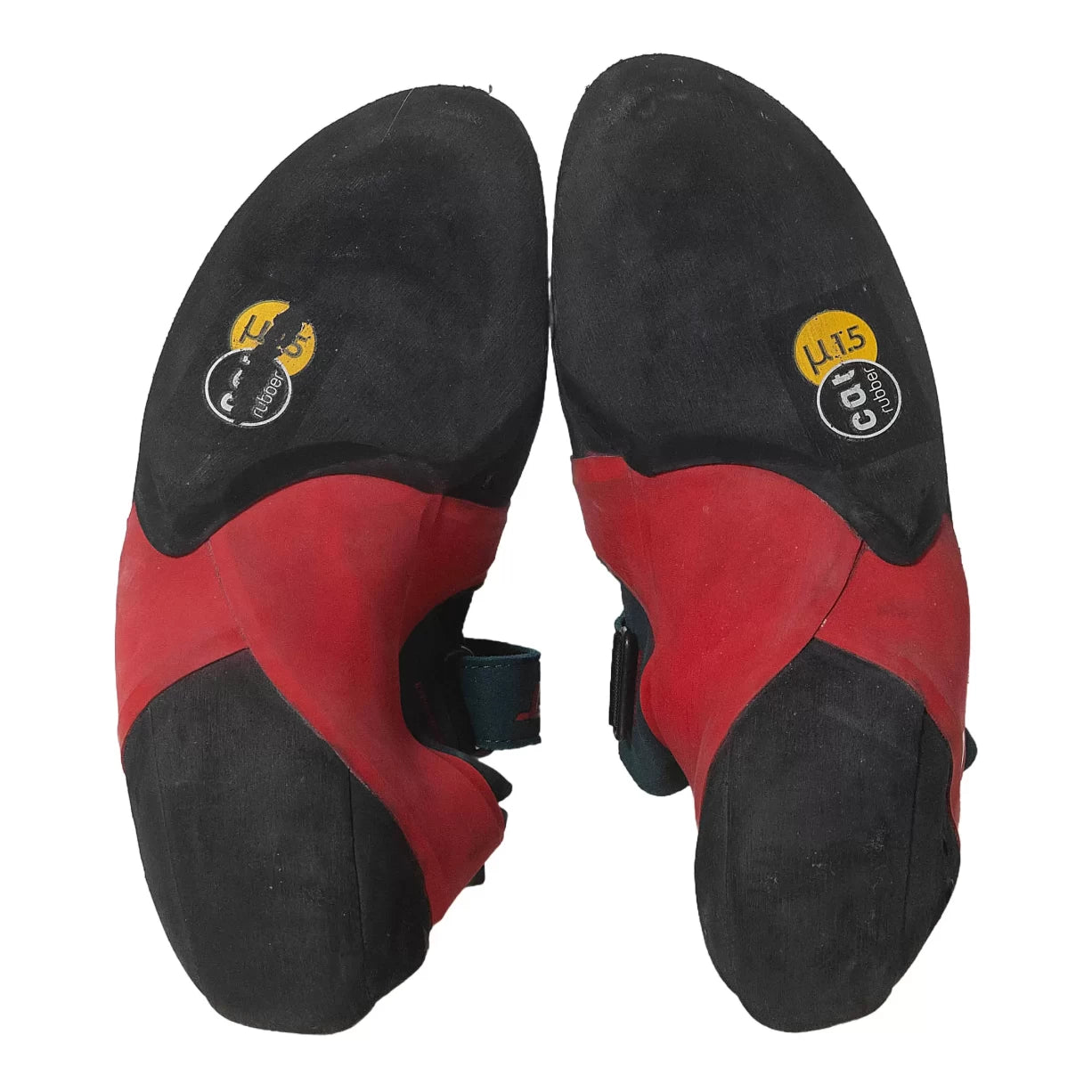 44.0Black/Red