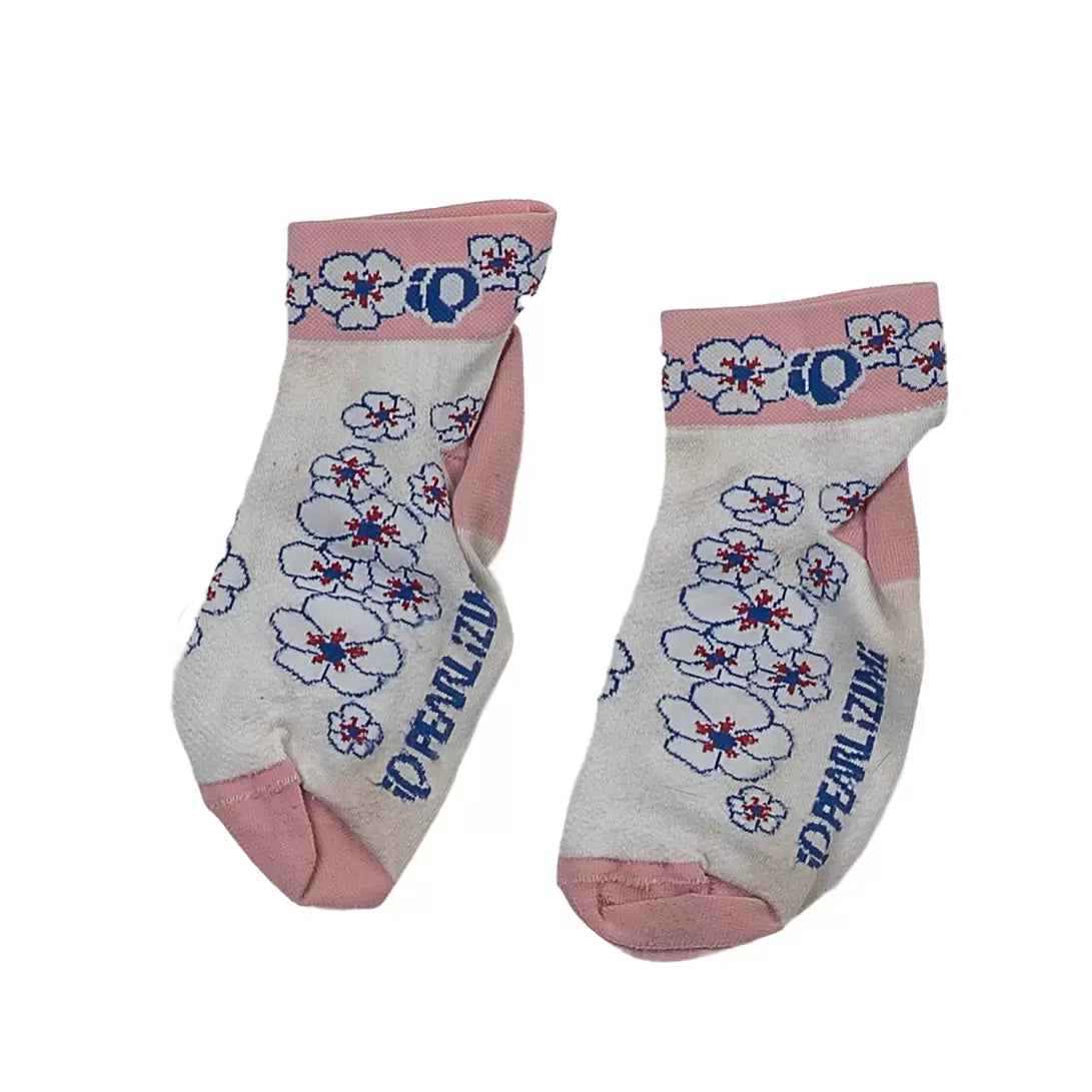 Estimated Size S/MWhite/Pink