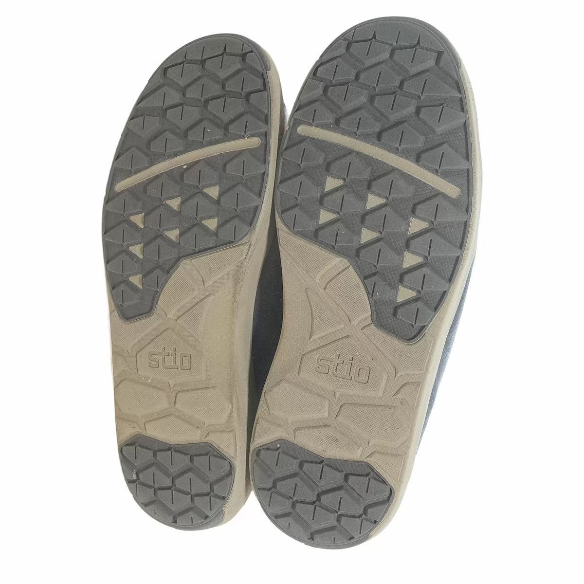 10.5Gray
