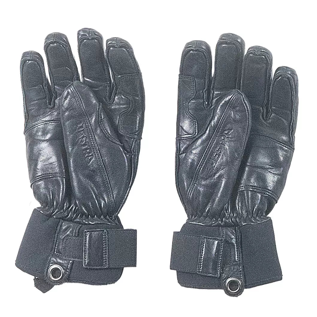11Black