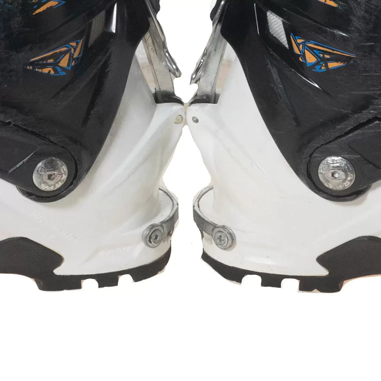 28White/Blue