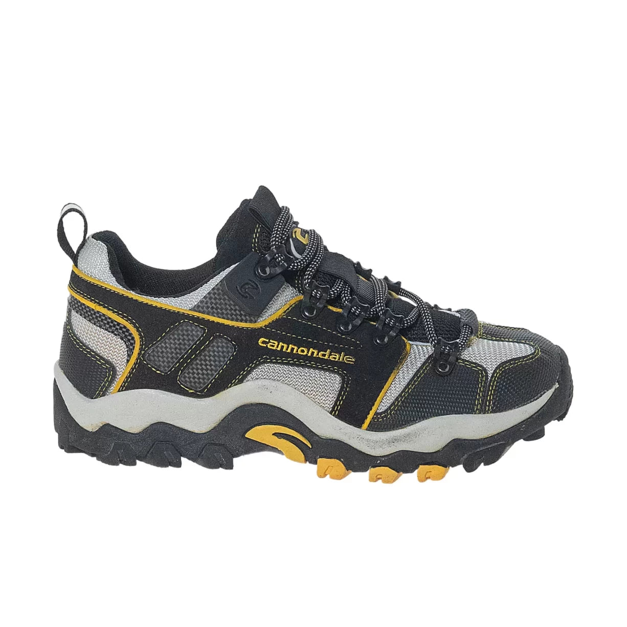8Black/Gray