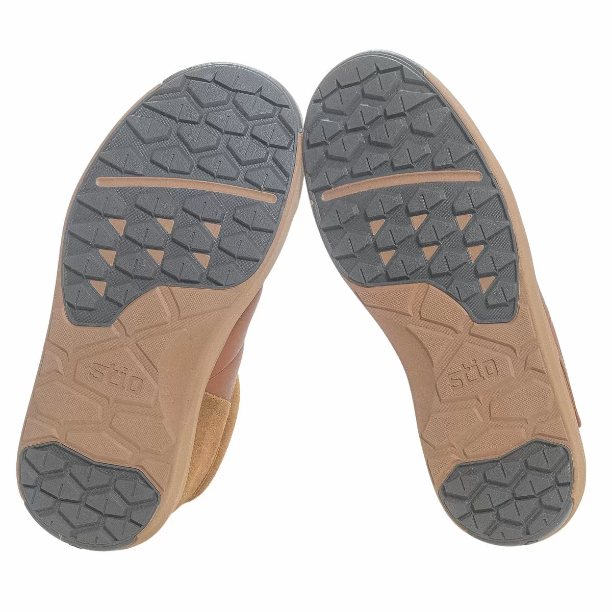 8Tan