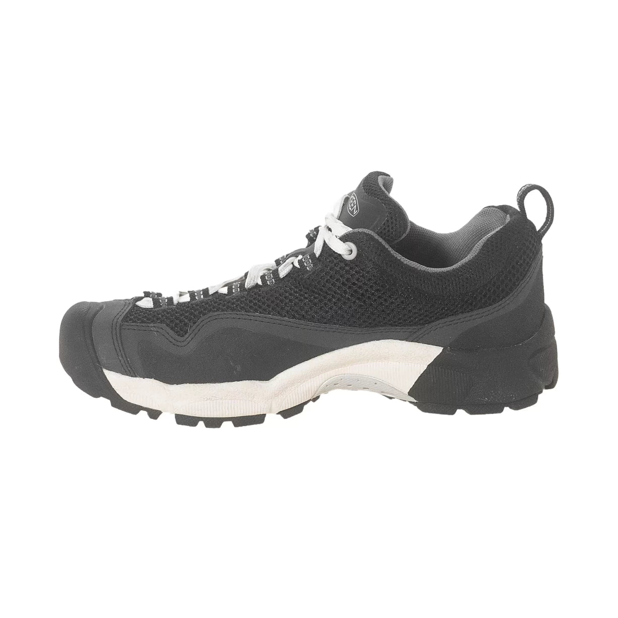 7Black/White