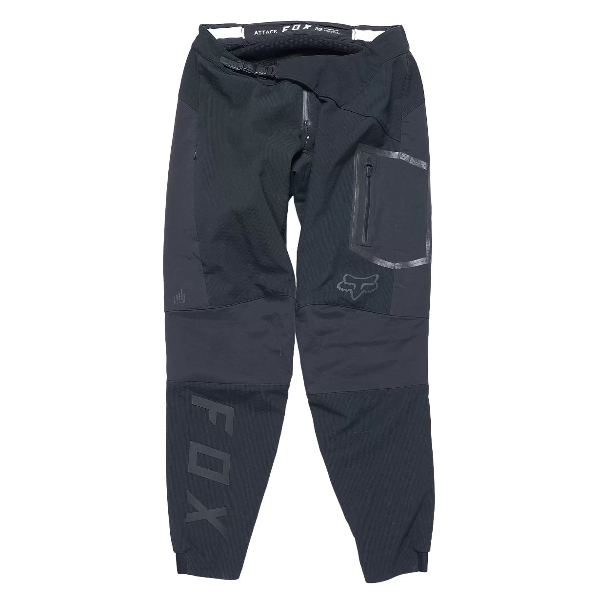 32Black