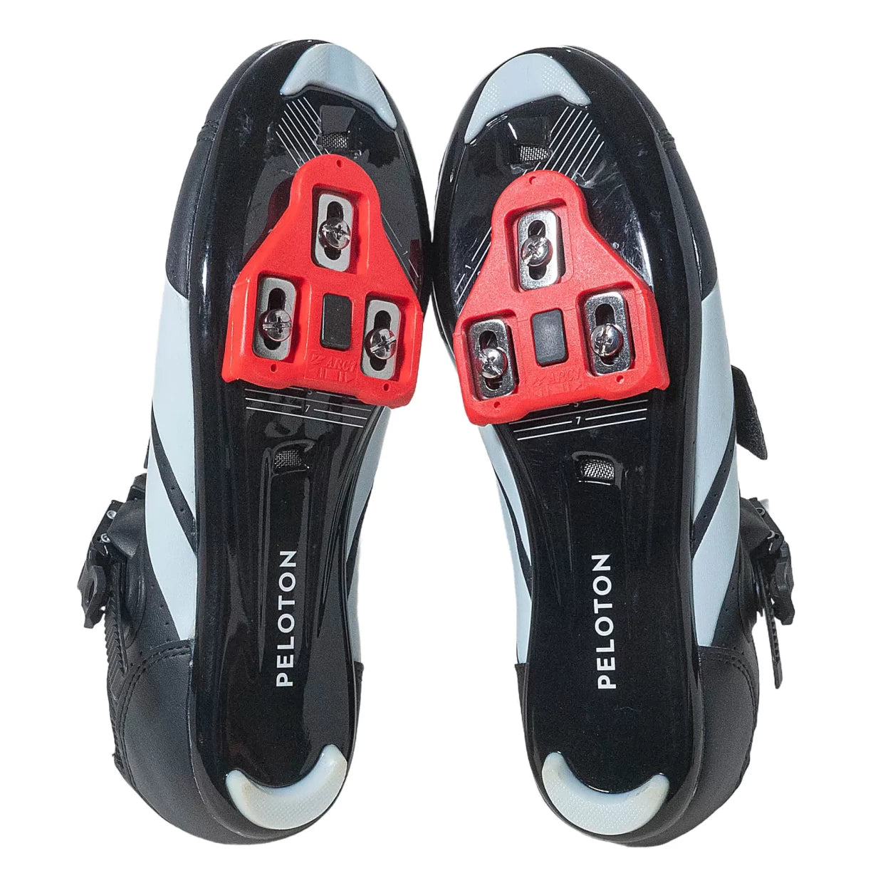 39.0Black/Red