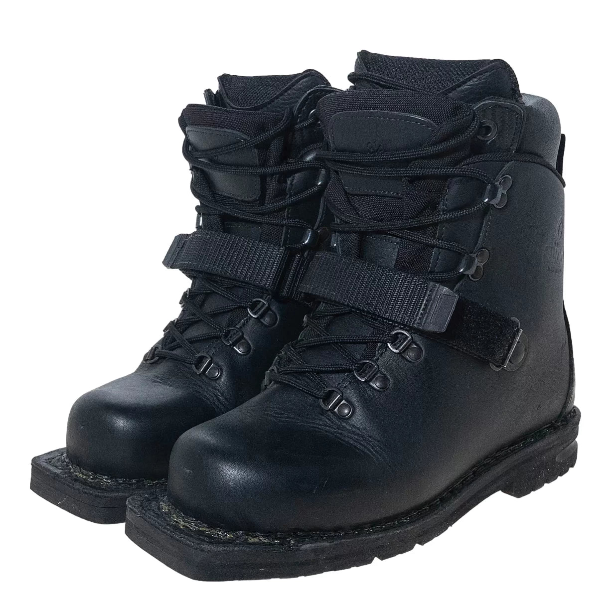 8.5Black