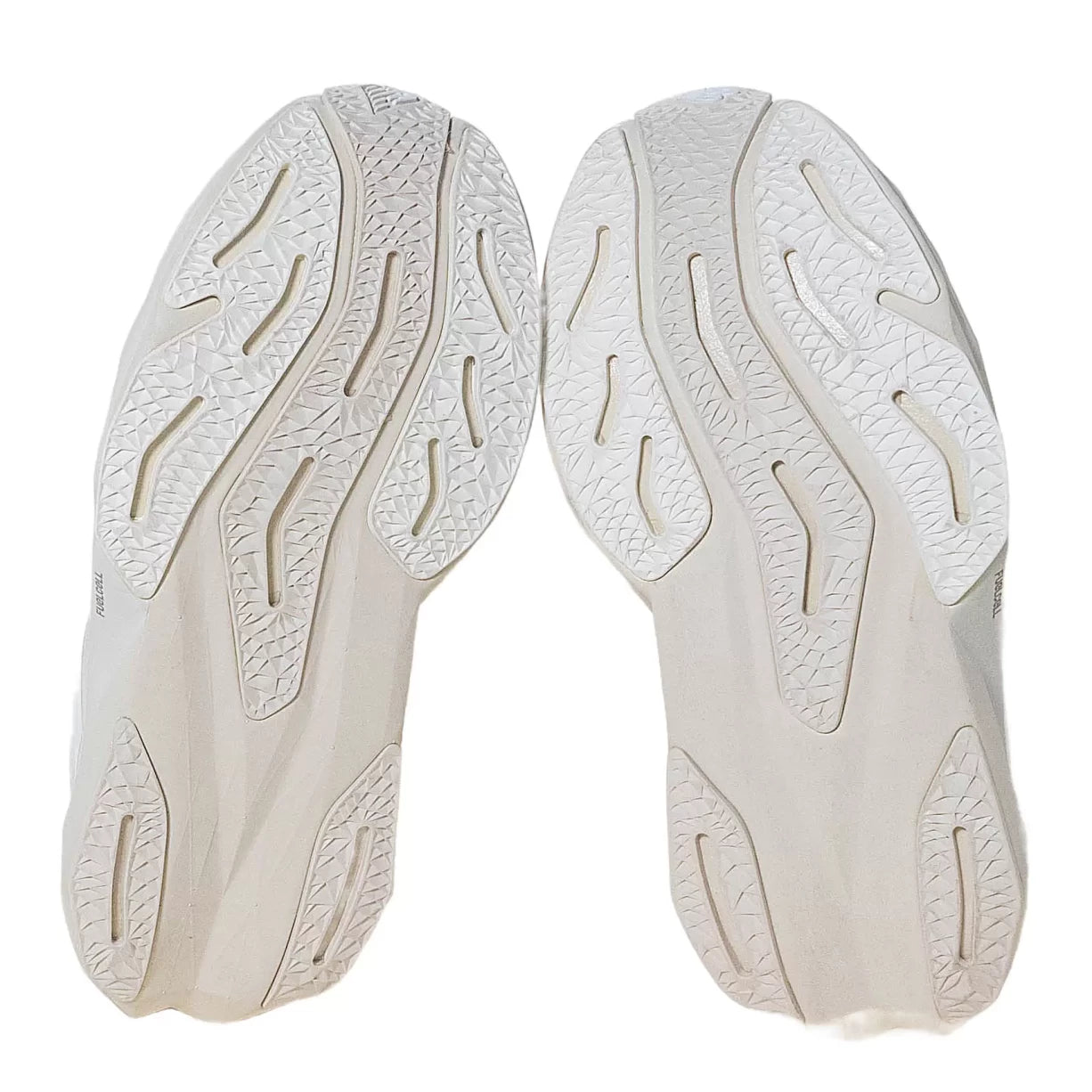 7Tan/White