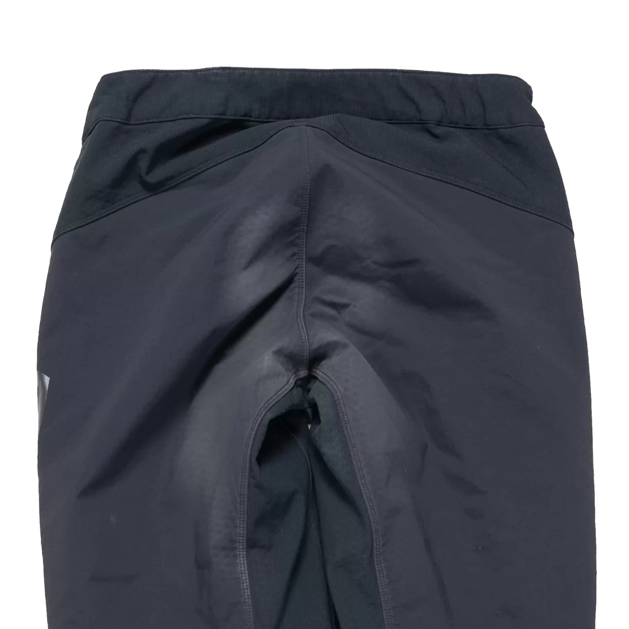 32Black