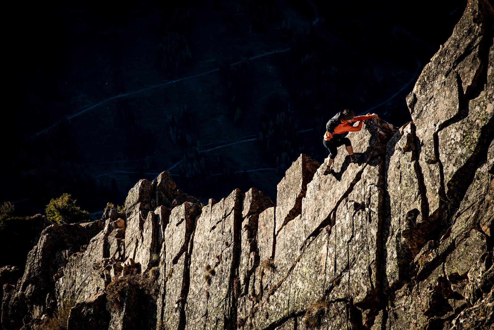 Fast, light, and psyched: Fastpacking vs Backpacking