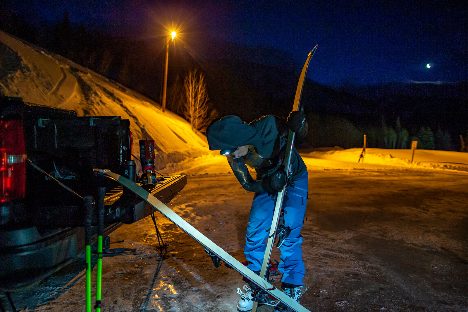 What do ski specifications mean