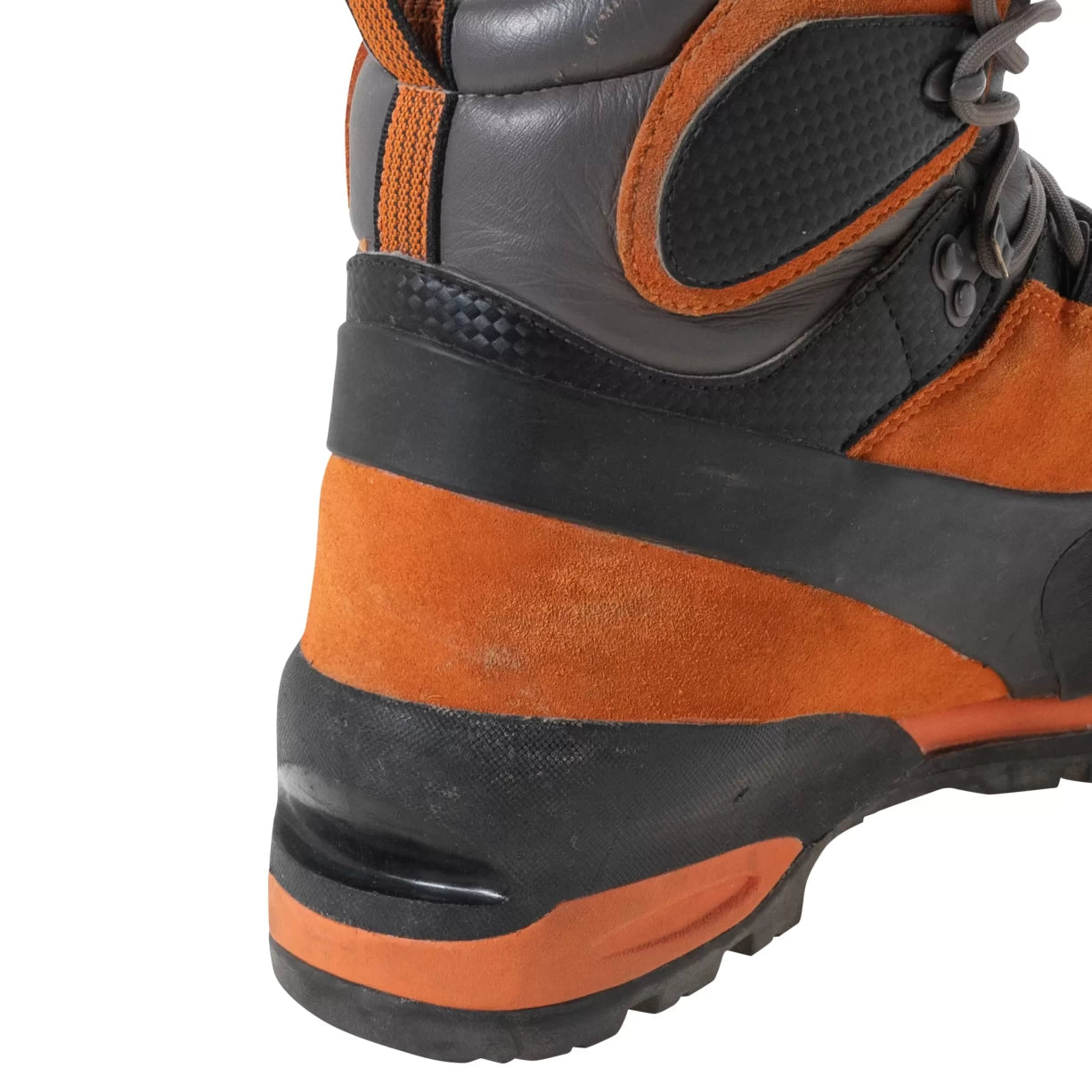 11Orange/Black