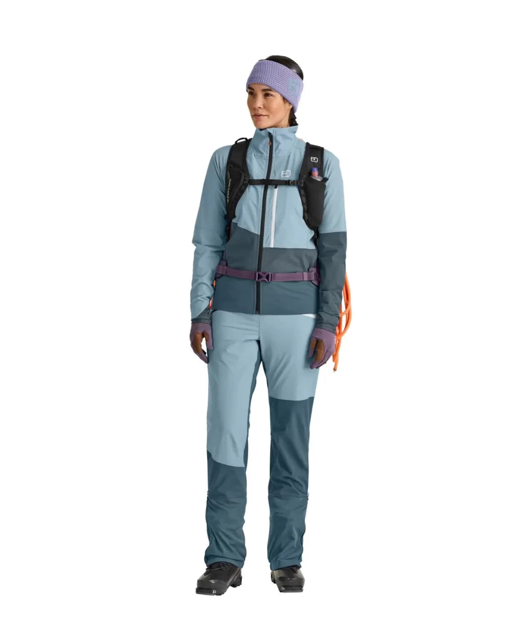 MGlacier Grey