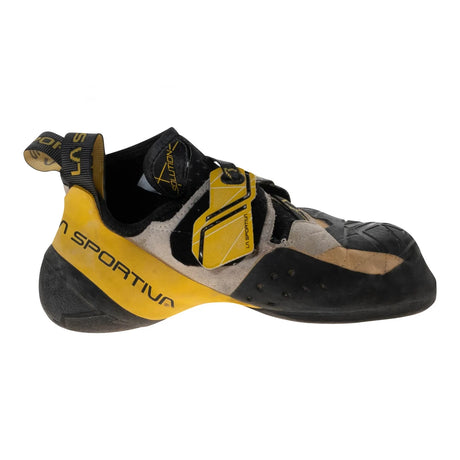 39.0Black/Yellow