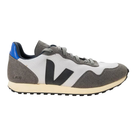 10Light Grey