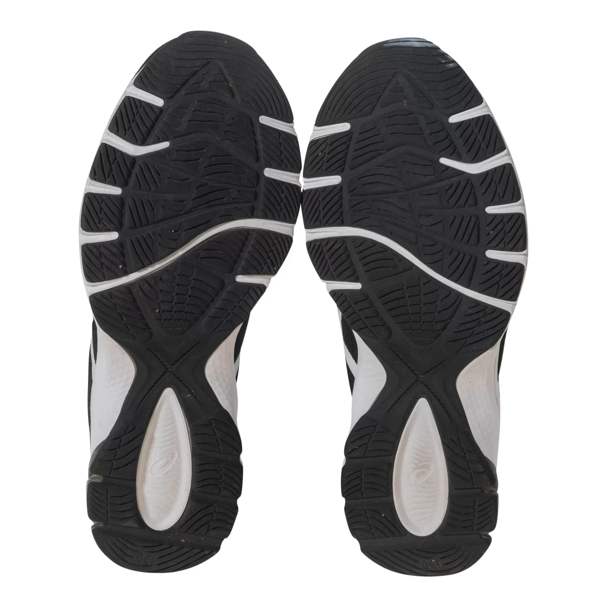 11.5Black/White